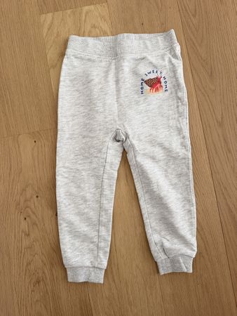 Hose Gr. 98