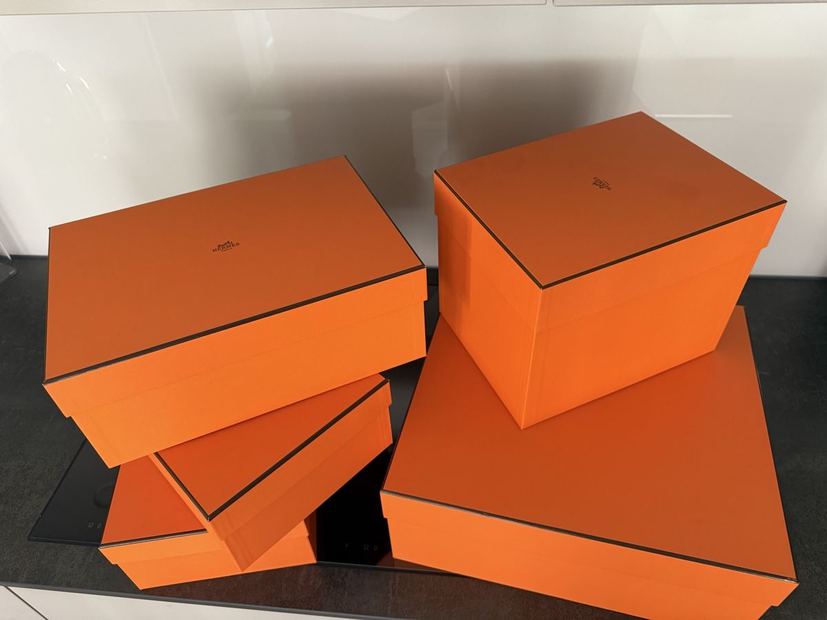 Casse di trasporto: 5 Boxen Hermes Original Karton – Usato da Altdorf UR venduto da rrllxx 1