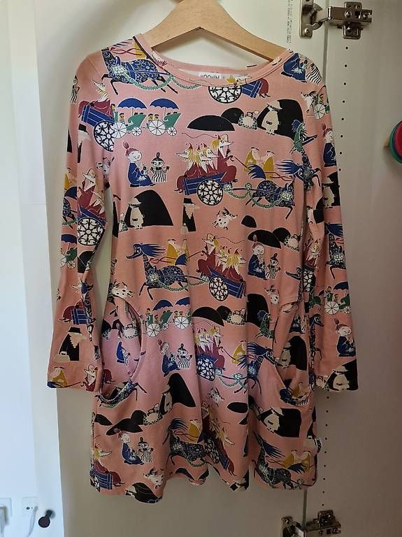 Vestiti & Gonne: Moomin Muumi Kleid 110/116 – Usato da Rutschwil venduto da tho_9lxq