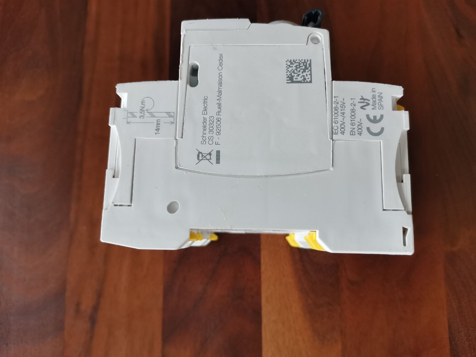 Schneider Alimentazione elettrica: Schneider FI 40/0,03A 4P – Usato da Waltenschwil venduto da Gax1 1