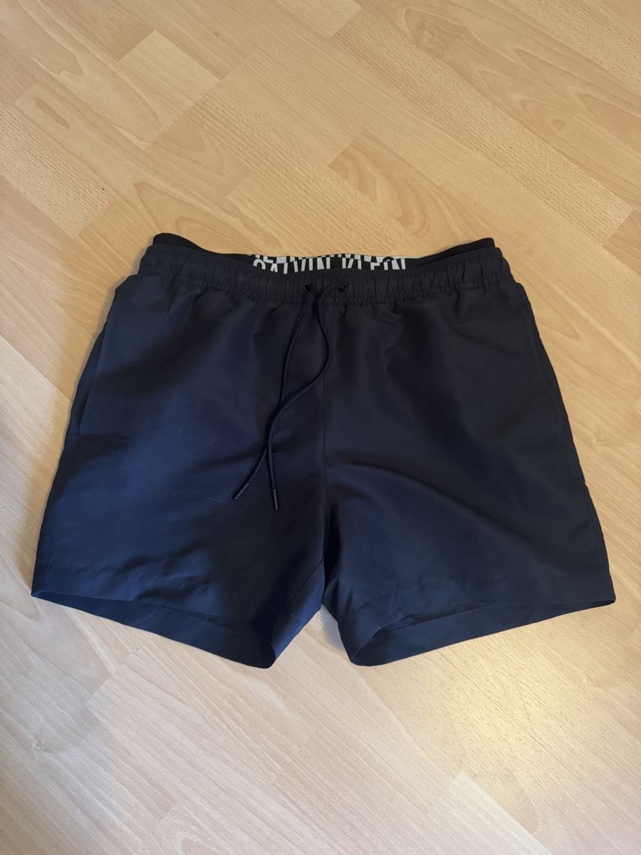 Calvin Klein Badehosen: Calvin Klein Badehose Grösse M – Gebraucht aus Bern von pablito01