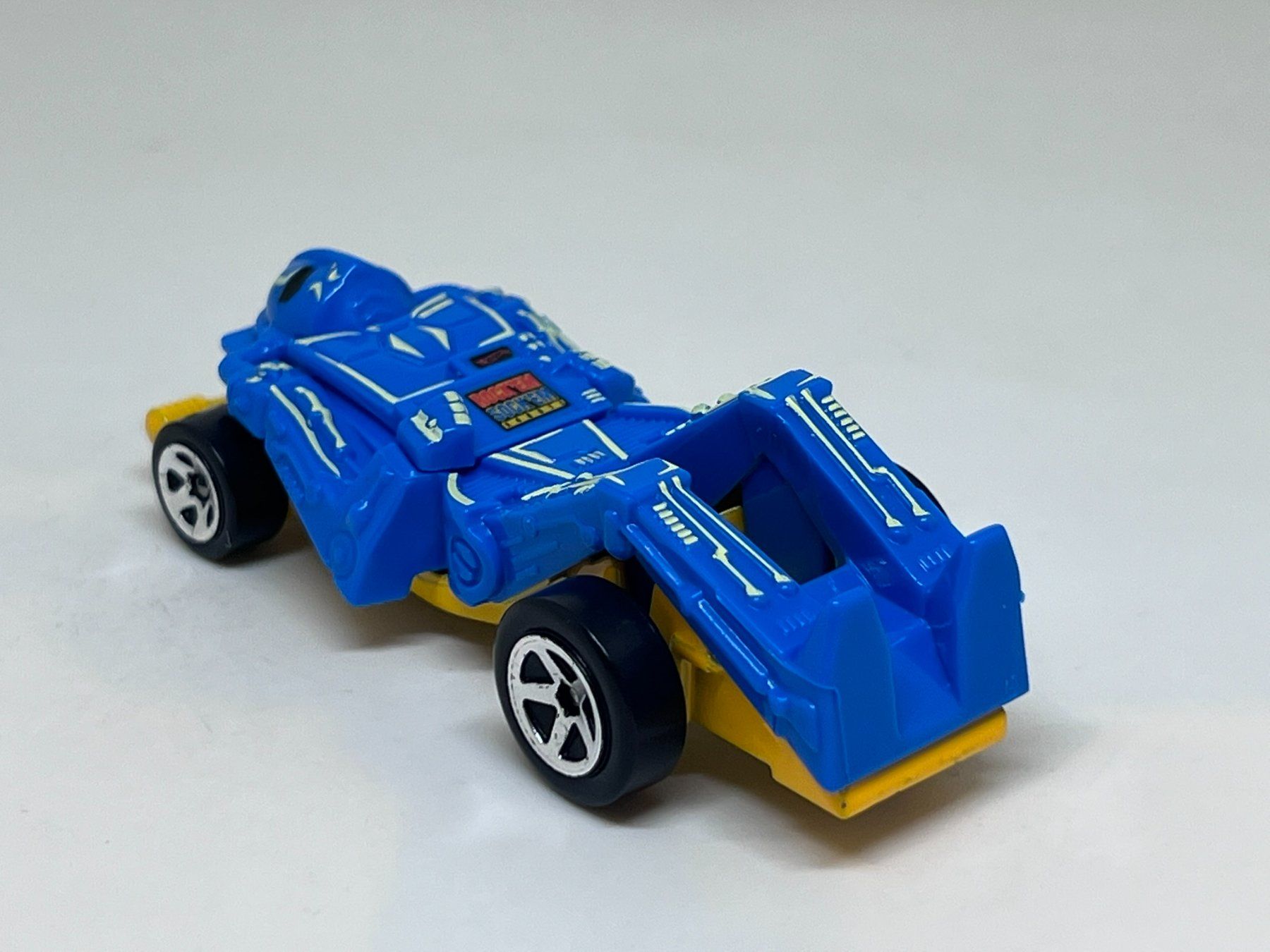Hot Wheels Modellini d'auto: Hot Wheels Zombot #605 – Usato da Wildegg venduto da LaaBoutique 2