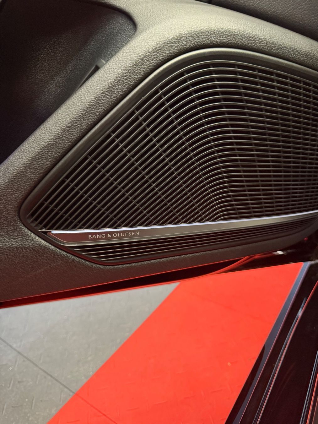 Audi Automobili: Audi A4 40TDI Quattro Sline – Usato da Herisau venduto da Losandjelic 6
