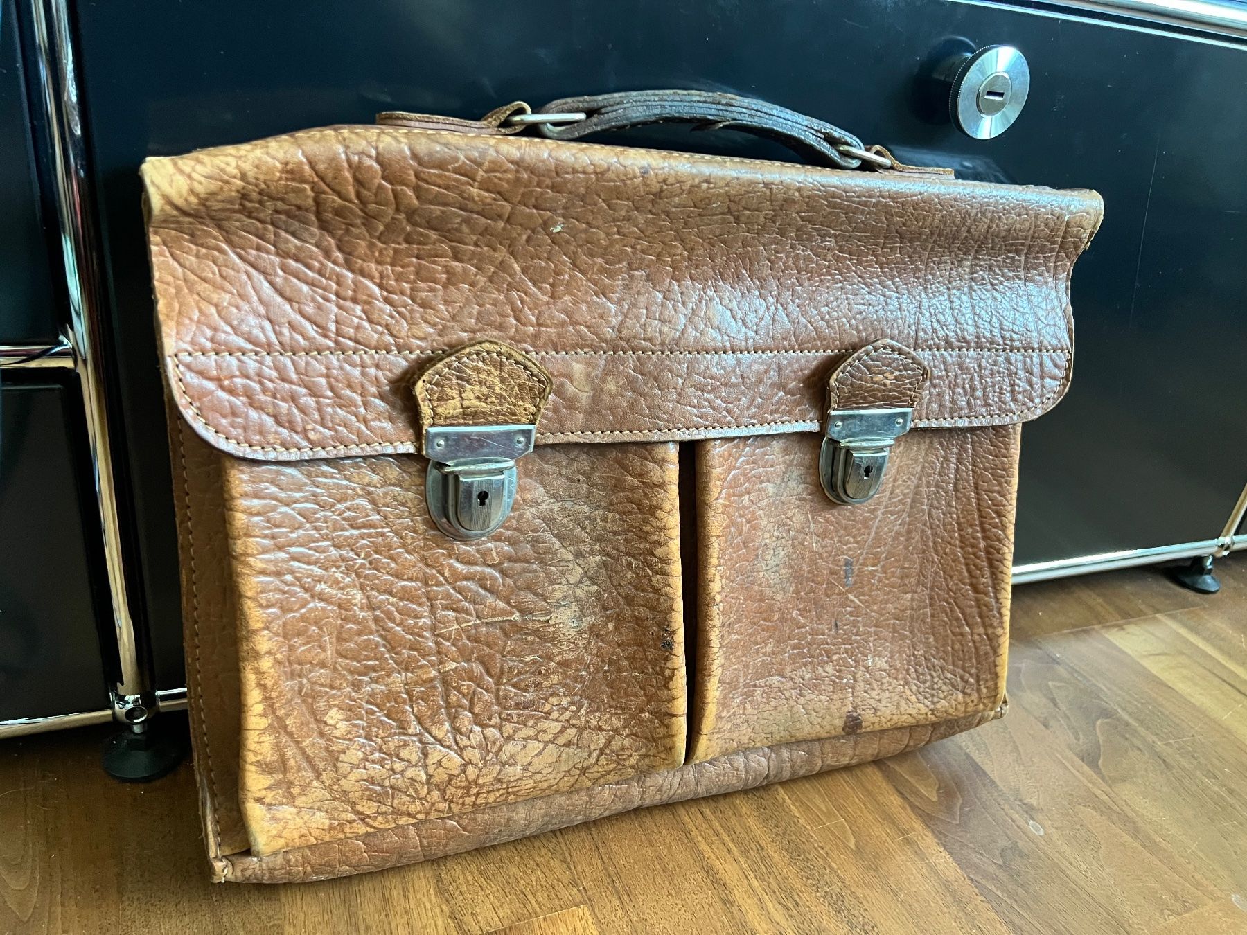 Valigie & Borse: Vintage Ledertasche Aktentasche – Usato da Jona venduto da Sariksa 1