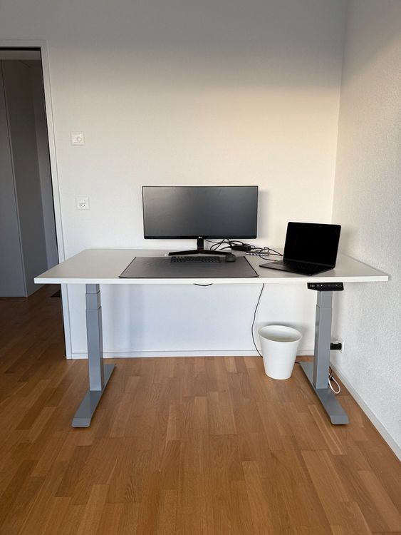 Hohenverstellbarer Schreibtisch Elektrisch Gebraucht