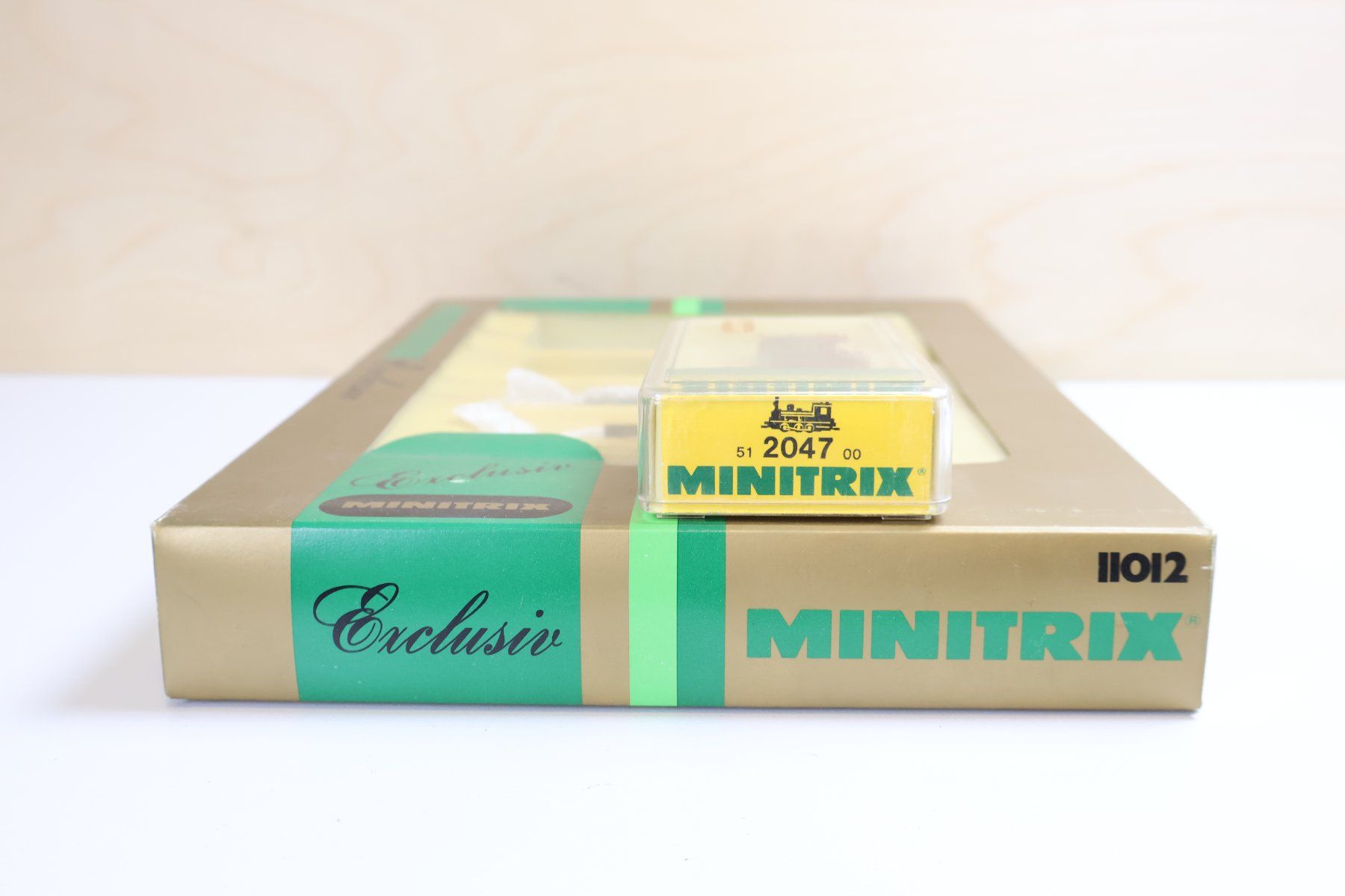 Trix Modellini di ferrovie: Minitrix Dampfloks + Personenwagen Set – Usato da Winterthur venduto da Monstera 5