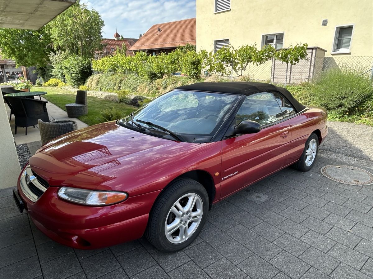 Chrysler Automobili: Chrisler Stratus Cabriolet – Difettoso da Hagenbuch ZH venduto da maiblume
