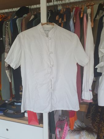 Mandarin collar Cyrillus frog closure shirt white size M