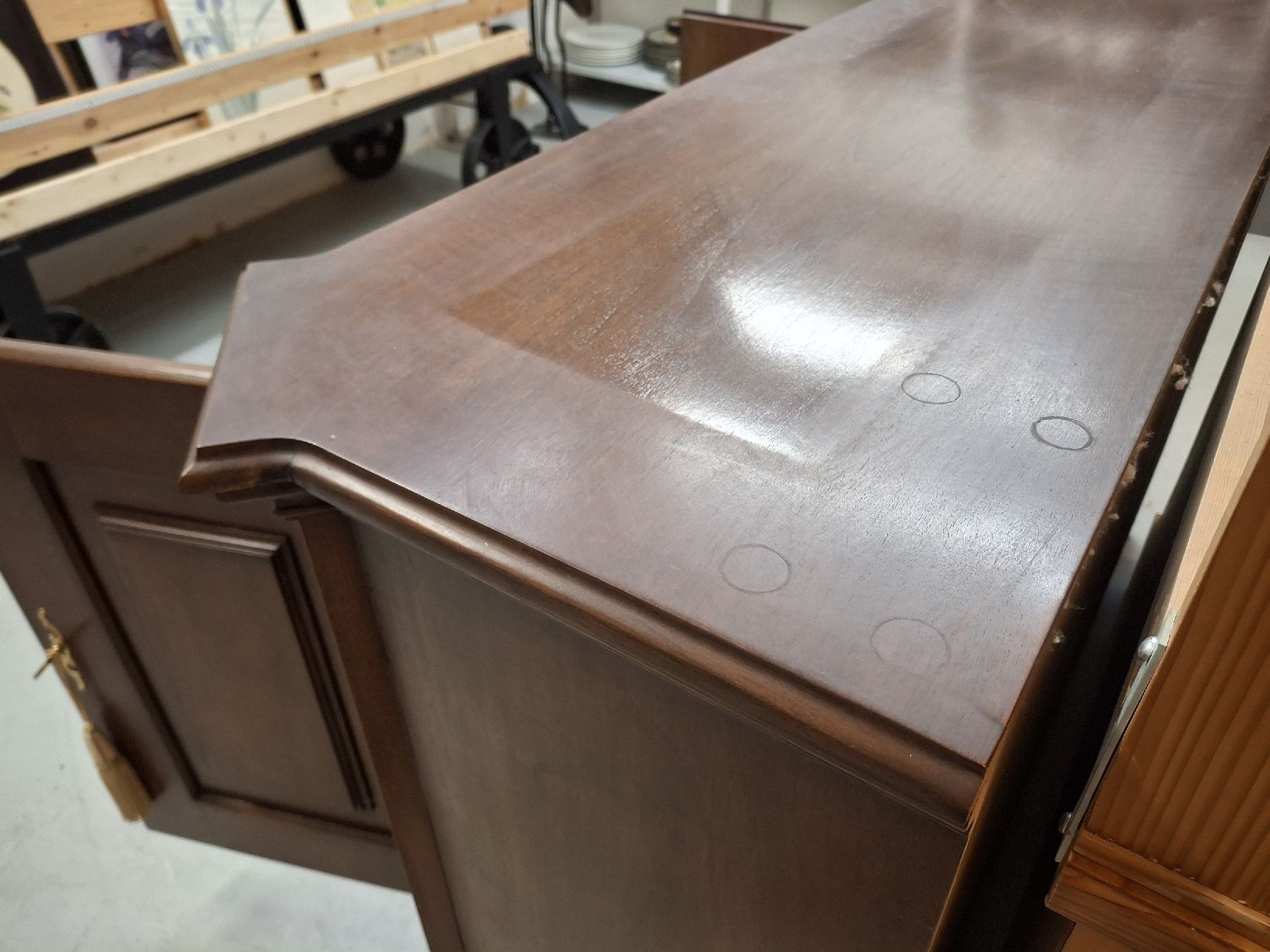 Kommoden: Sideboard, Kommode, Buffet mit 2 Türen – Gebraucht aus Fislisbach von HurtiBrocki 9