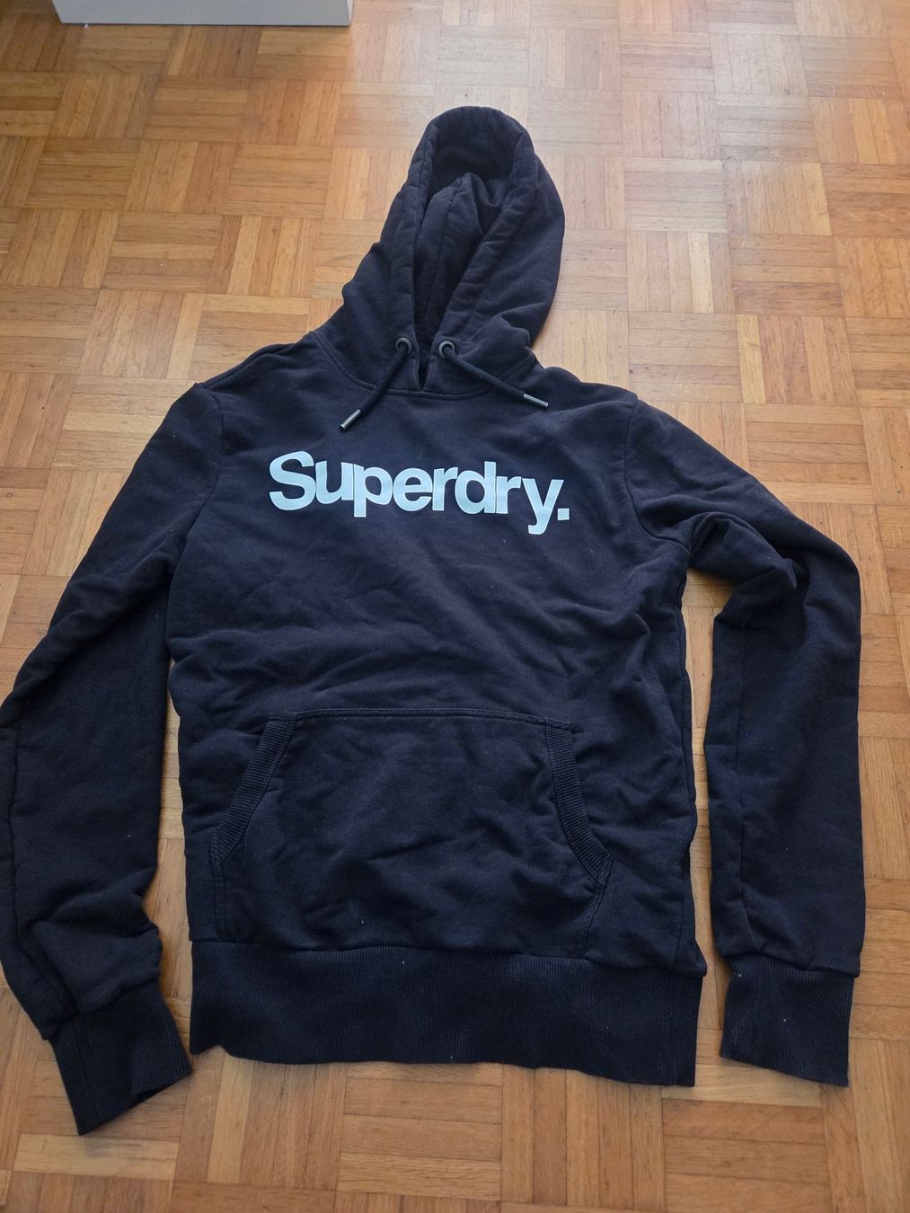 Maglioni & Felpe: Snipes und Superdry Hoody Gr. M – Usato da Basel venduto da grandfamily 2