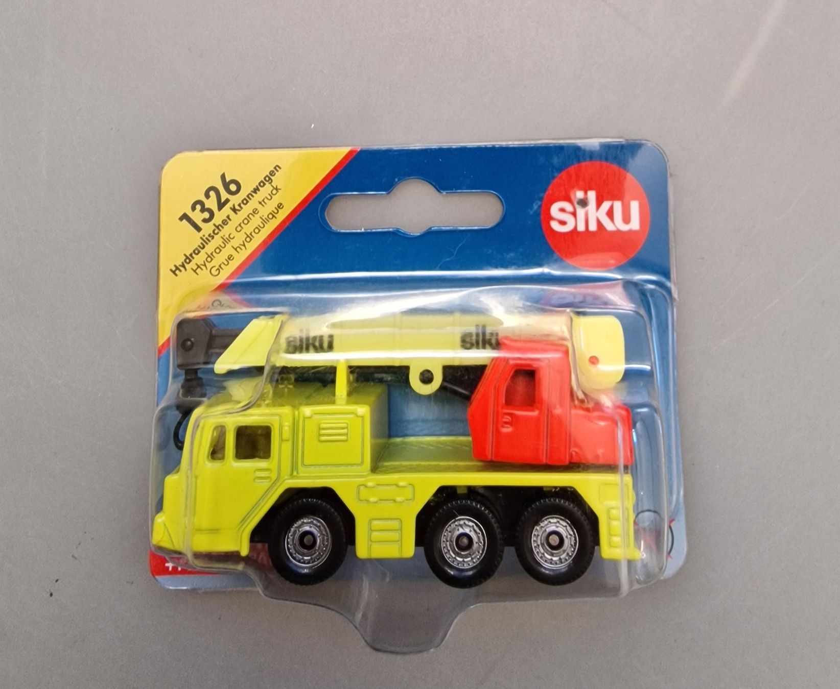 Siku Modellini d'auto: Siku  1326 Hydraulischer  Kranwagen – Nuovo e nell'imballaggio originale da Oberuzwil venduto da aseinkaufswelt