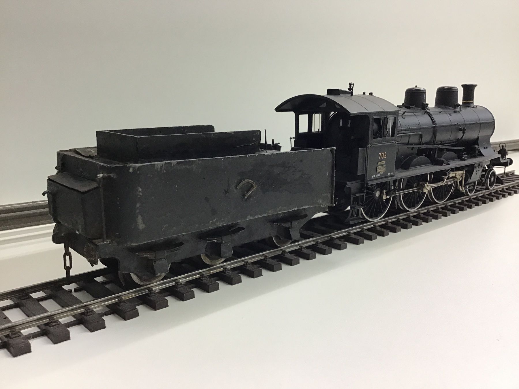Modellini di ferrovie: SPUR 0 Dampflokomotive 705 - – Usato da Männedorf venduto da Modellbau-wyss 2