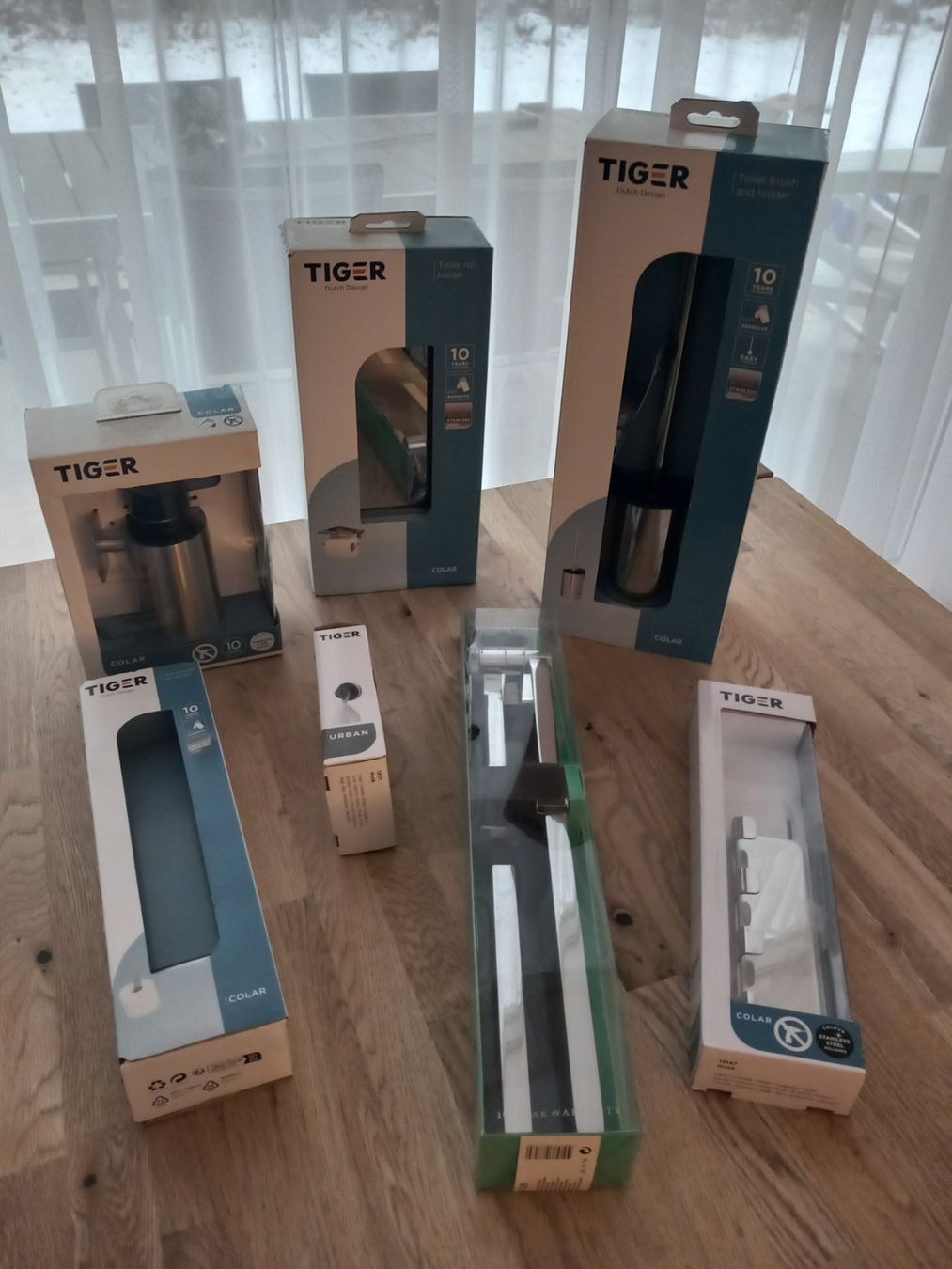 Portasciugamani: Bad-Accessoires Set, 7 teilig & Originalverpackt – Nuovo e nell'imballaggio originale da Thun venduto da Beas-Allerlei