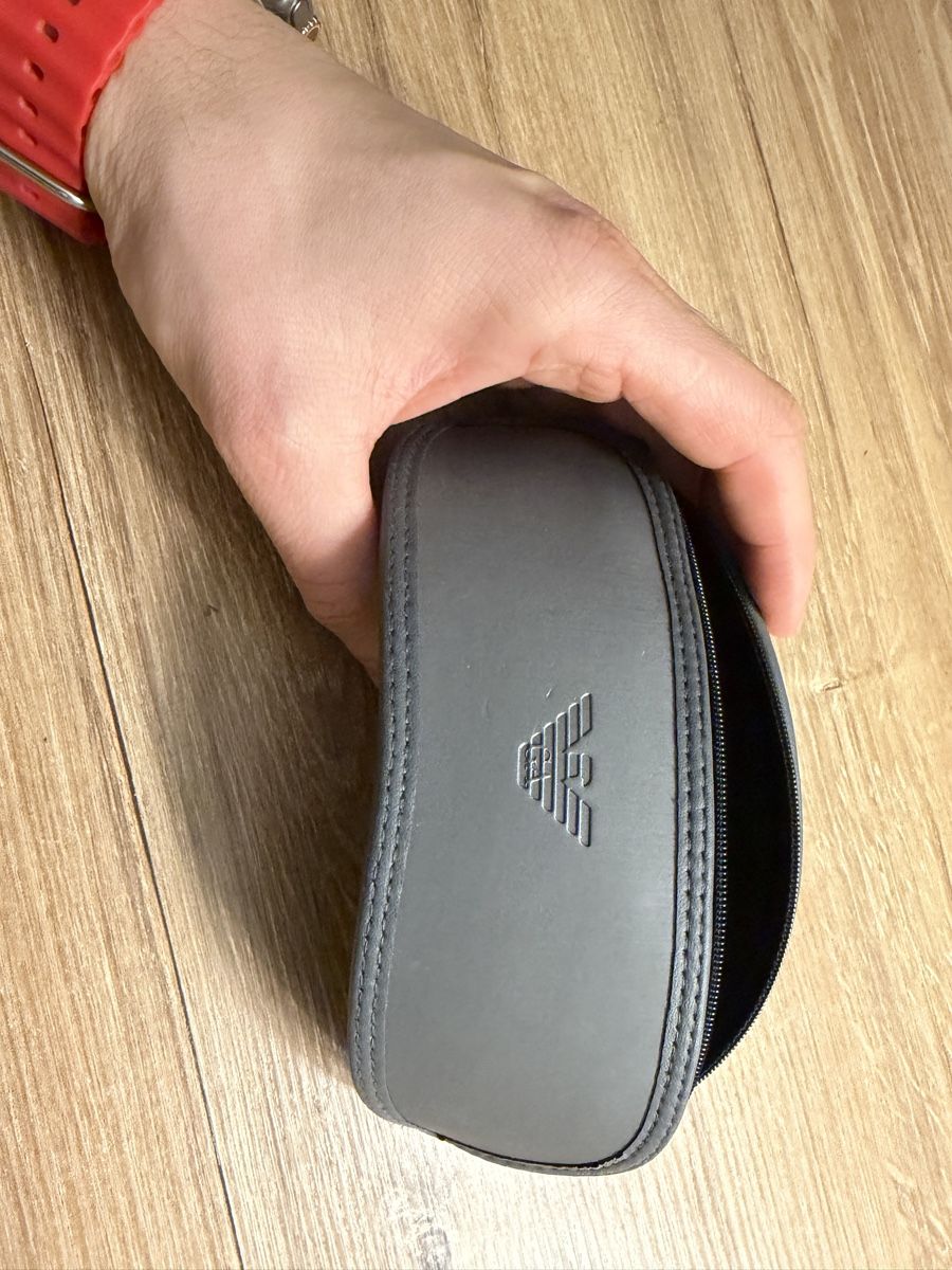 Altro in  Abbigliamento & Accessori: Armani Etui für Brille – Usato da Bremgarten AG venduto da SiimGjo07 1
