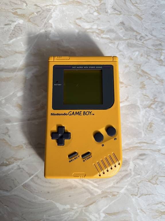 Console: Nintendo Game Boy Gelb DMG-01 + Tetris  – Usato da Nürensdorf venduto da Altincay