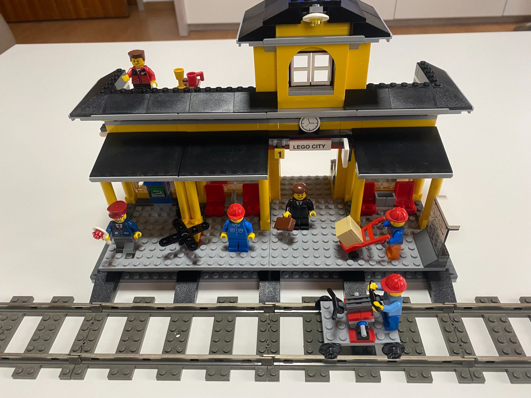 Lego Giocattoli: LEGO - TOLLER - EISENBAHN - BAHNHOF - 7997 – Usato da Gelterkinden venduto da ajdt4 1