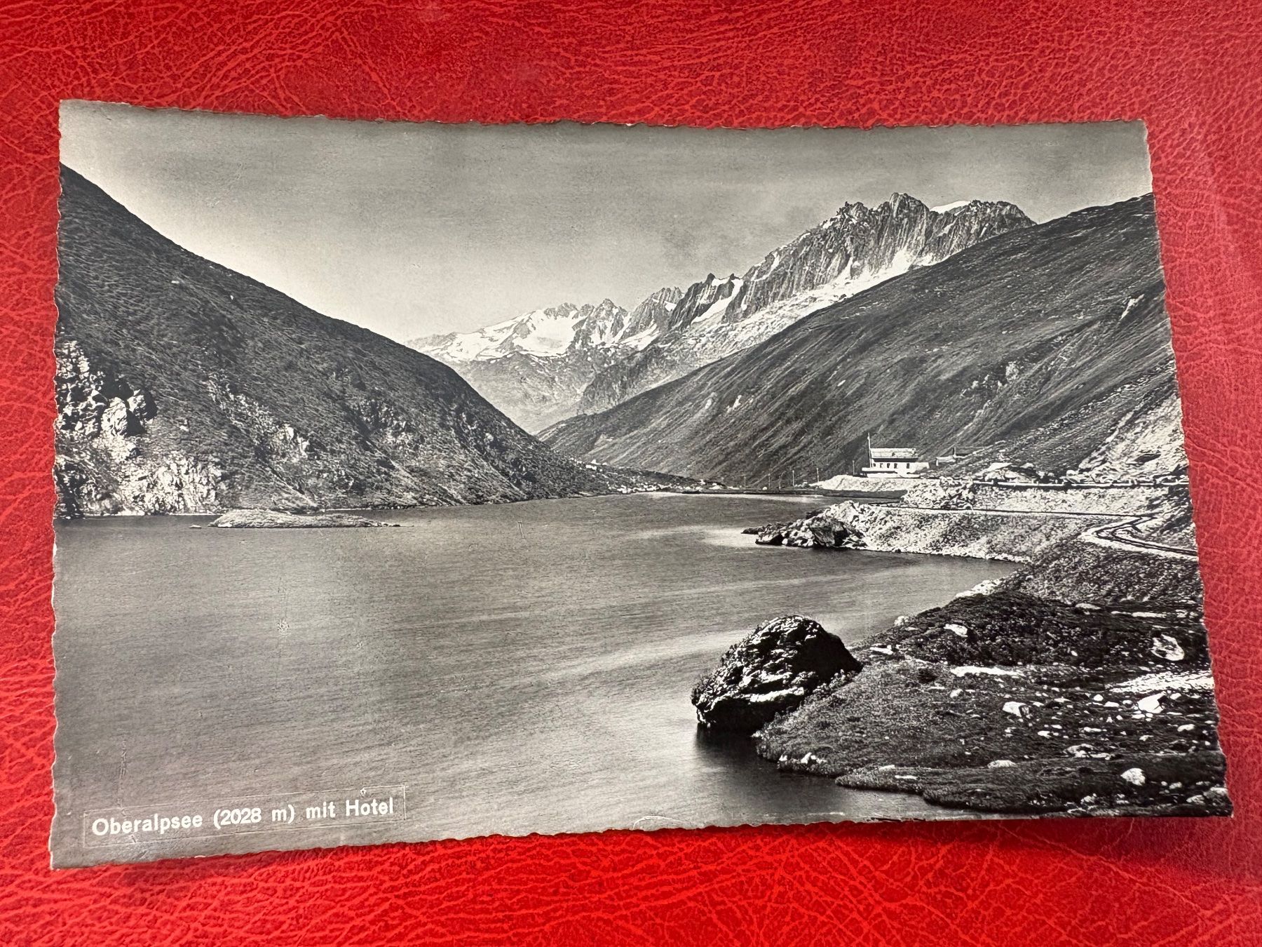 Cartoline postali: Oberalpsee mit Hotel – Usato da St-Légier-La Chiésaz venduto da Theo005