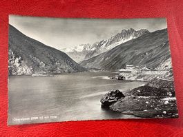 Oberalpsee mit Hotel