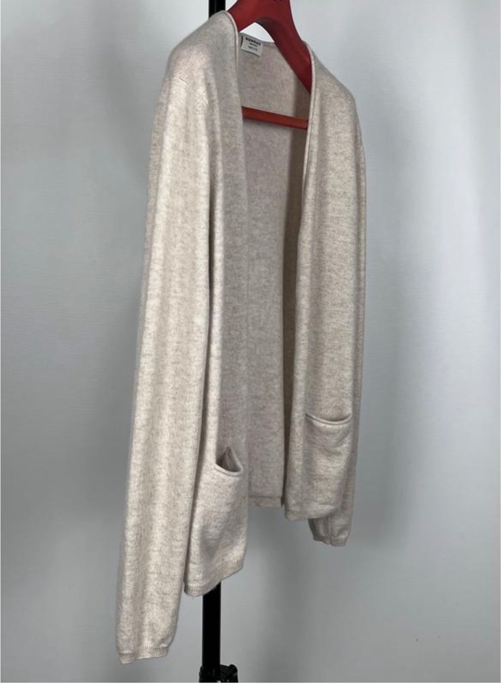 Repeat Giacche: Strickjacke Repeat 100% Cashmere – Usato da Zürich venduto da bil_s7tp 7