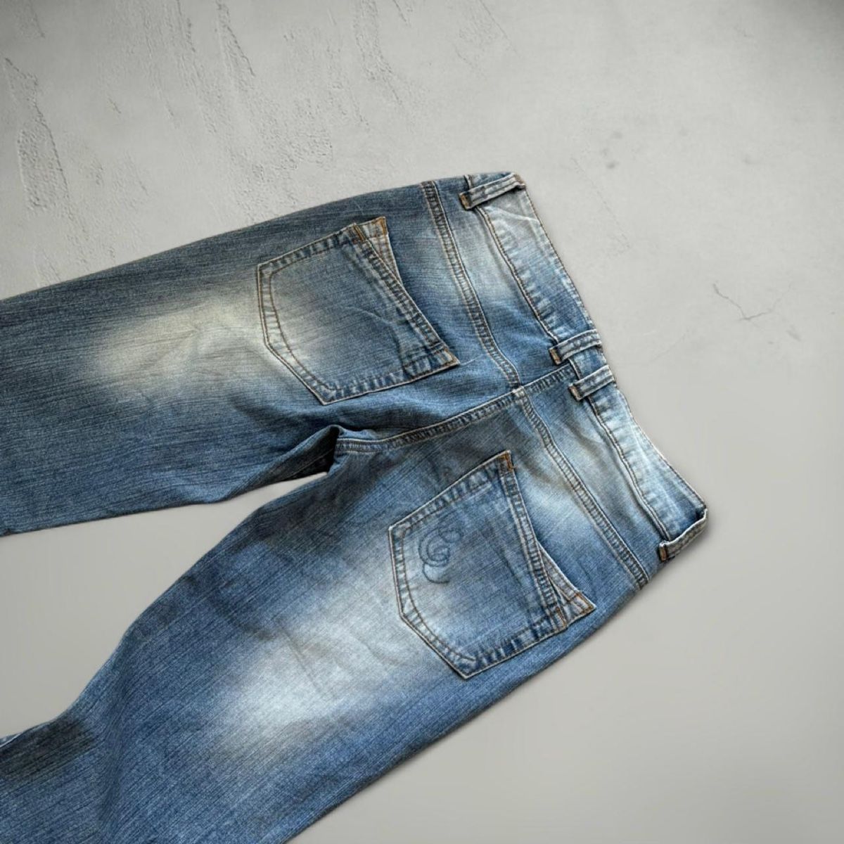 True Religion Jeans: True religion jeans  – Nuovo (secondo la descrizione) da Basel venduto da archive. 4