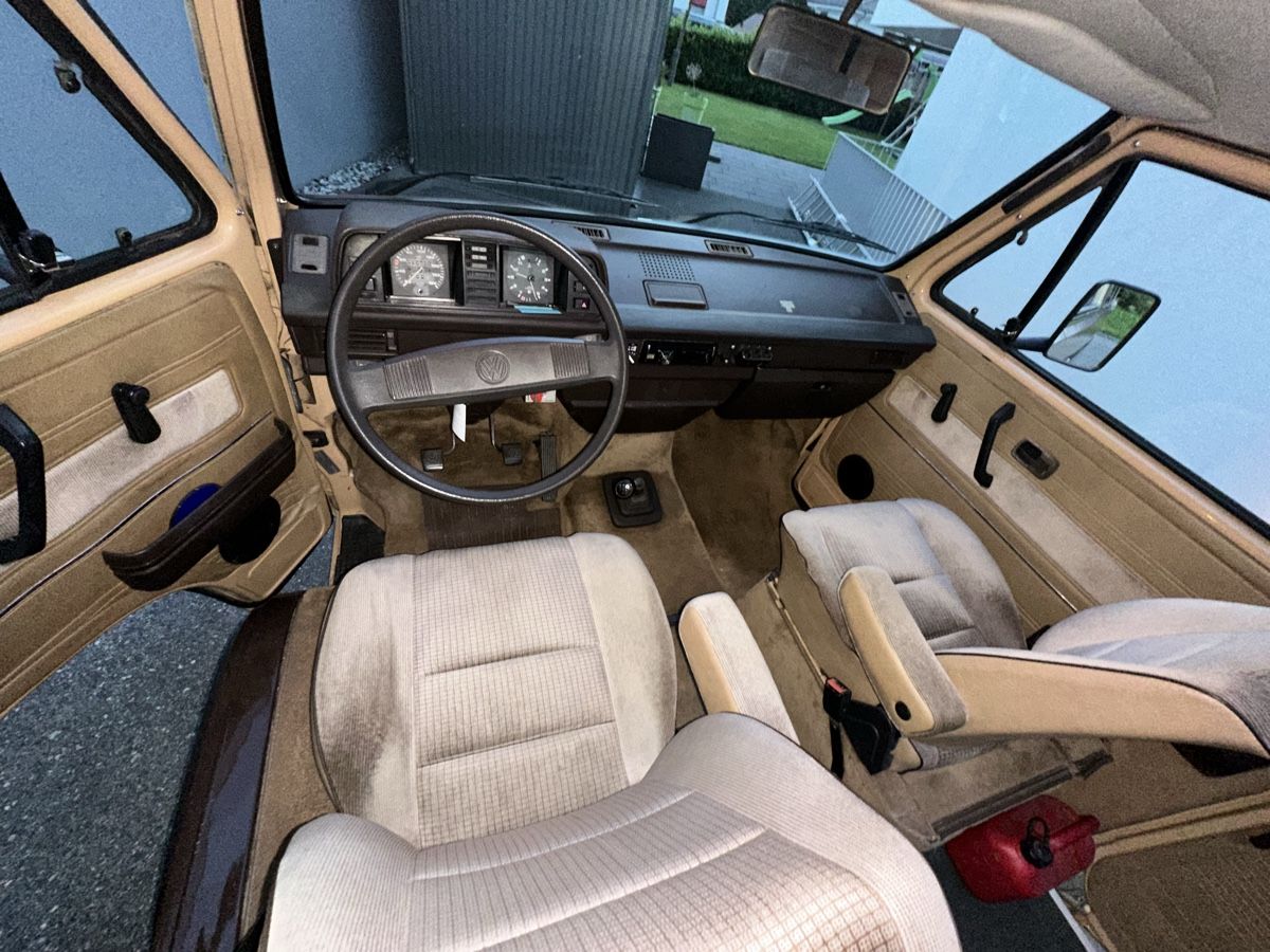 VW Autos: VW Bus T3 Caravelle GL 7 places – D'occasion à Bulle par hth2602 6