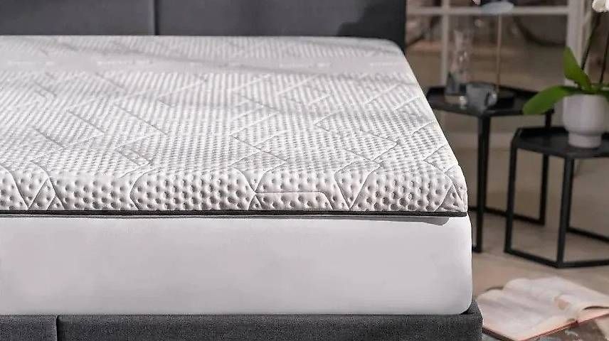 Matelas: EMMA Matratzentopper 140x200 – D'occasion à Zürich par ane_p2vz