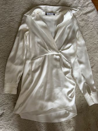 Weisses Satinkleid von Zara