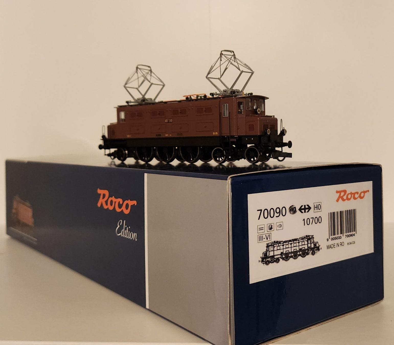 Roco Modellini di ferrovie: Roco Ae 3/6 10700 DCC Sound – Usato da Wittenwil venduto da ced_q8j7