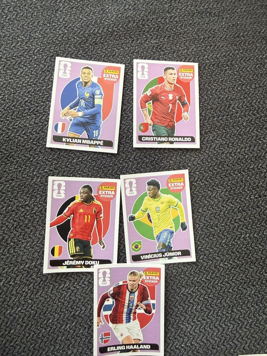 Panini Cartes à collectionner: EXTRA STICKERI Ronaldo, Mbappe,Haaland – Neuf avec emballage d'origine à Maienfeld par and_g6ts