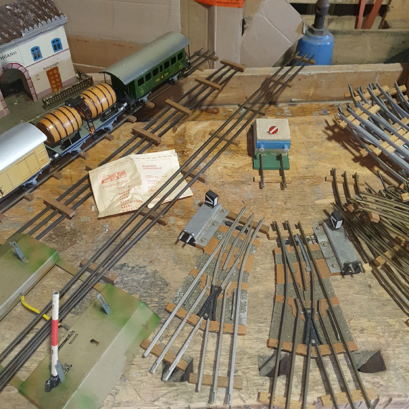 Buco Giocattoli: Buco Eisenbahn Bahnhof antik – Usato da Uesslingen venduto da 1Atelier 2