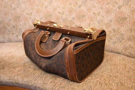Handtasche Stil Arzttasche