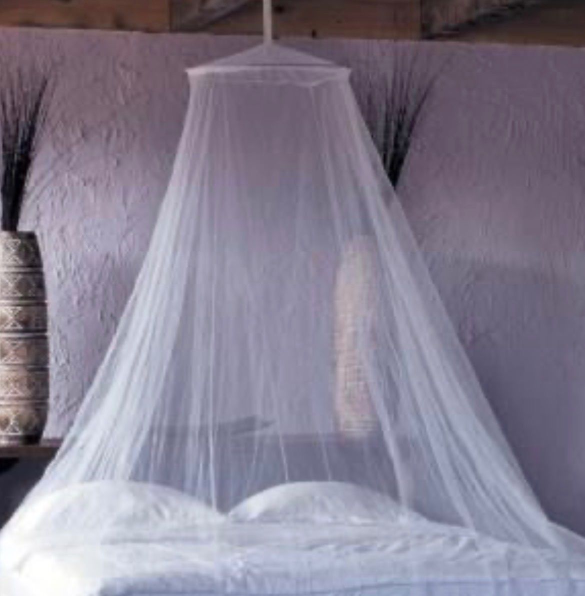 Toutes les décorations: Moskitonetz/Betthimmel für ein Bett – D'occasion à Pfäffikon ZH par Restore-Me 2