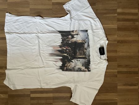 Pequs Print T Shirt