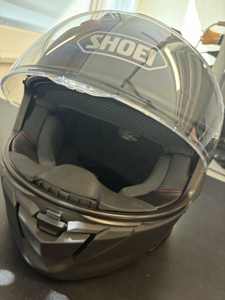 Shoei Caschi & visiere: Shoei GT-Air 3 – Usato da Tägerig venduto da Asura99 1