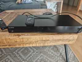 SONY Blu-ray DVD Player BDP-S7200 guter Zustand