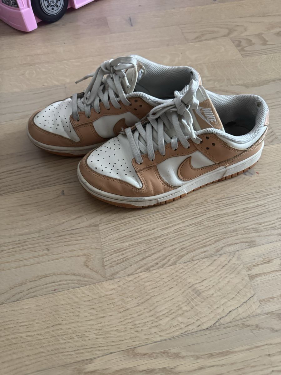 Herrenschuhe: Nike Dunks gr 37.5 – Gebraucht aus Lufingen von FilipaPCD