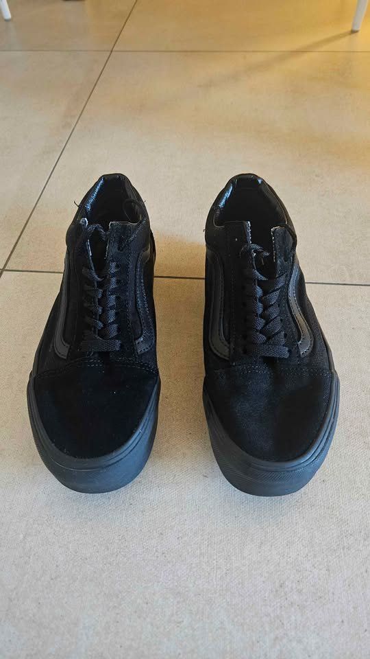 Vans Scarpe da uomo: Scarpe VANS old school stackform 38.5 sneakers – Usato da Savosa venduto da fer_2npv