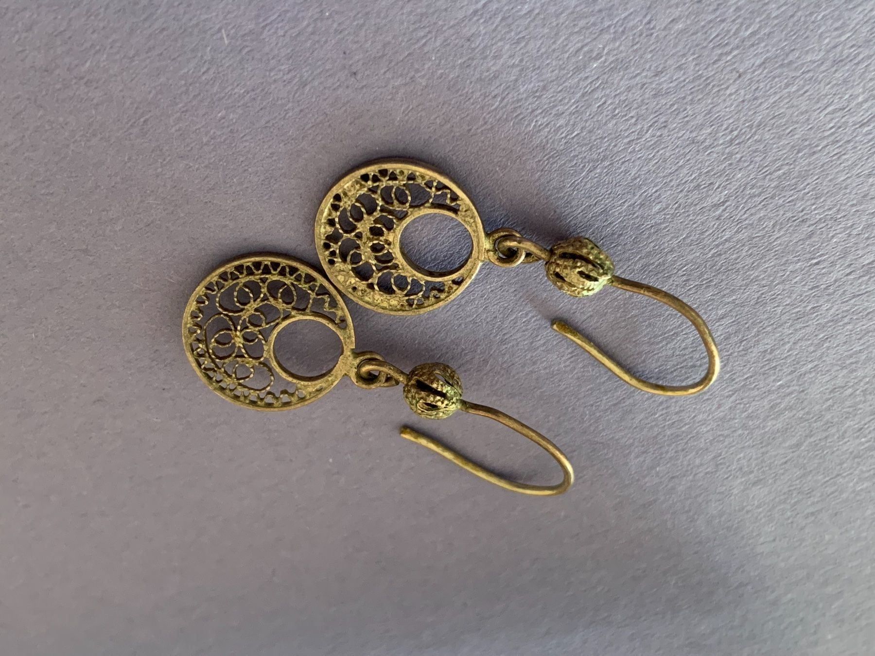 Ohrringe & -stecker: Ohrringe golden filigran rund – Gebraucht aus Dittingen von Bijoubelle 3