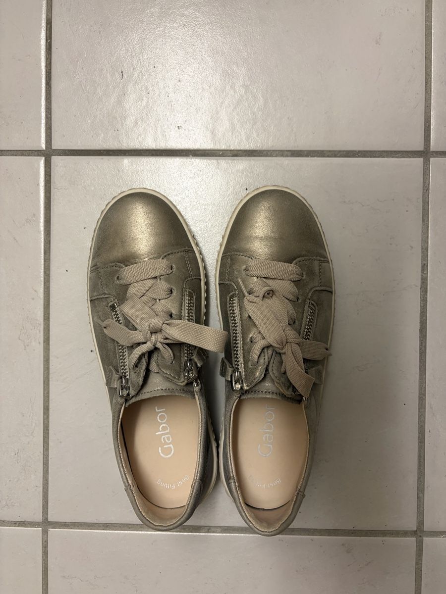 Gabor Damenschuhe: Gabor Sneaker – Gebraucht aus Glarus von mephisto67
