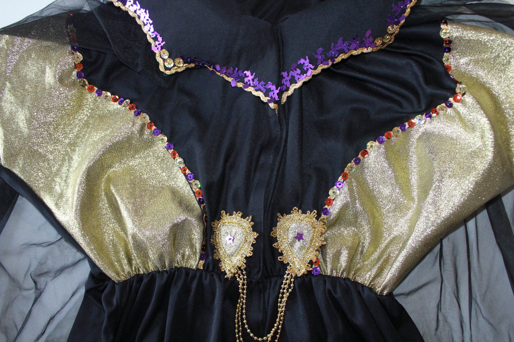 Costumes: Costume sorcière - vampire / Hexe - Vampir t. M – D'occasion à Peseux par CoolShoping 7