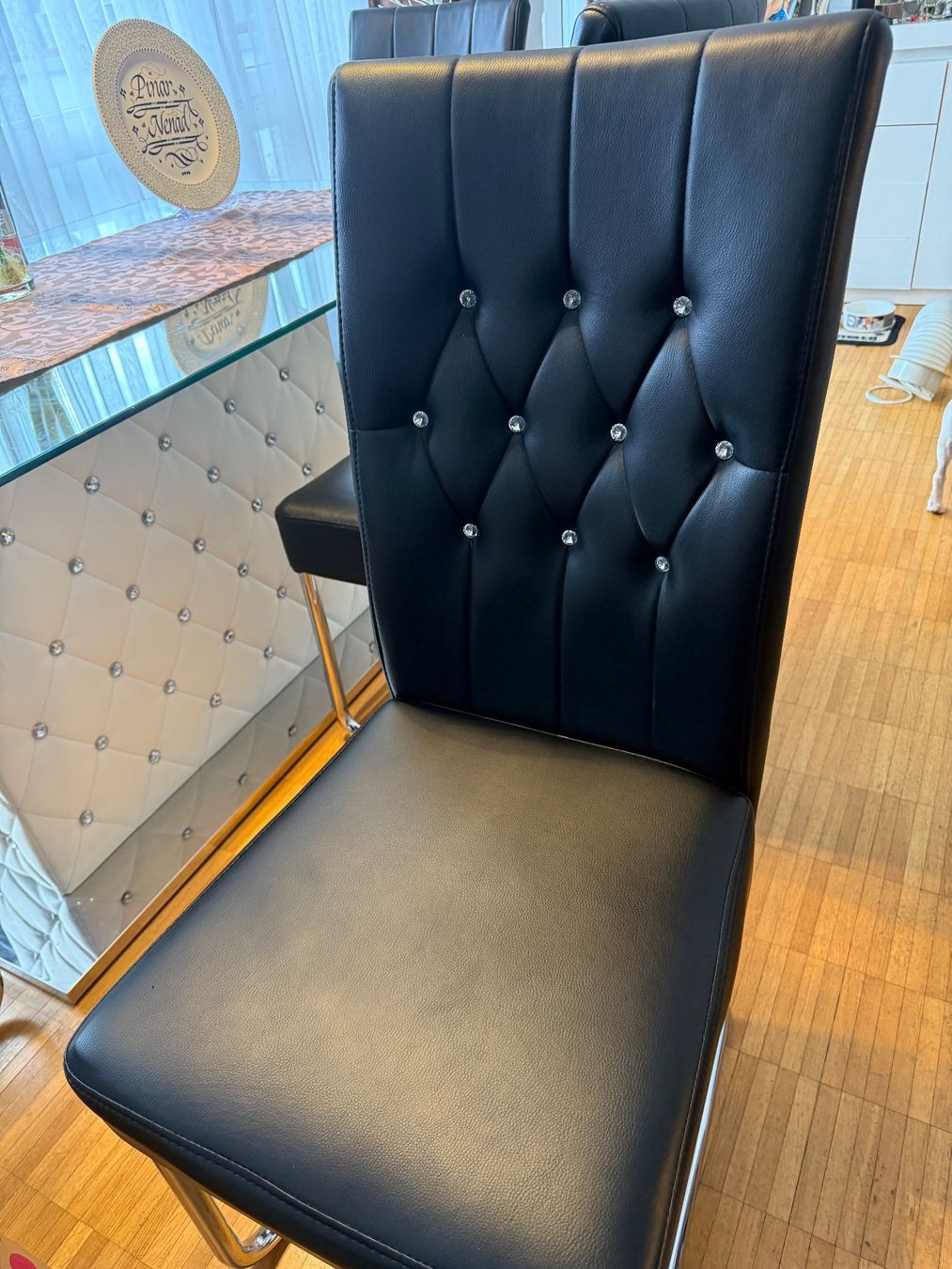 Tische: Esstisch Designer Glas Esstisch mit Stühle – Gebraucht aus Winterthur von Nesho 2