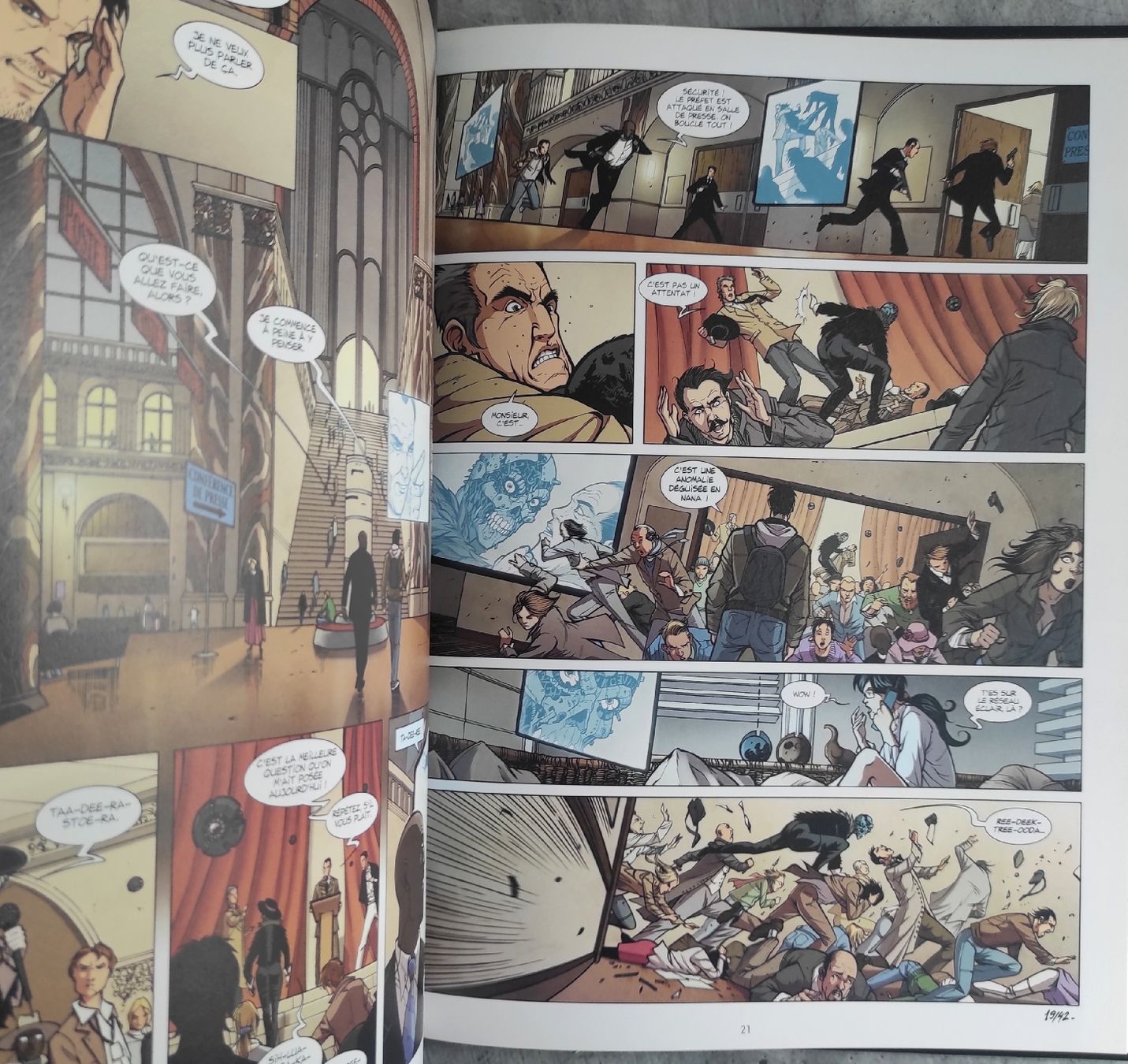 Fumetti: MASQUÉ 1. Anomalies (EO) – Usato da Biel/Bienne venduto da pijama 6