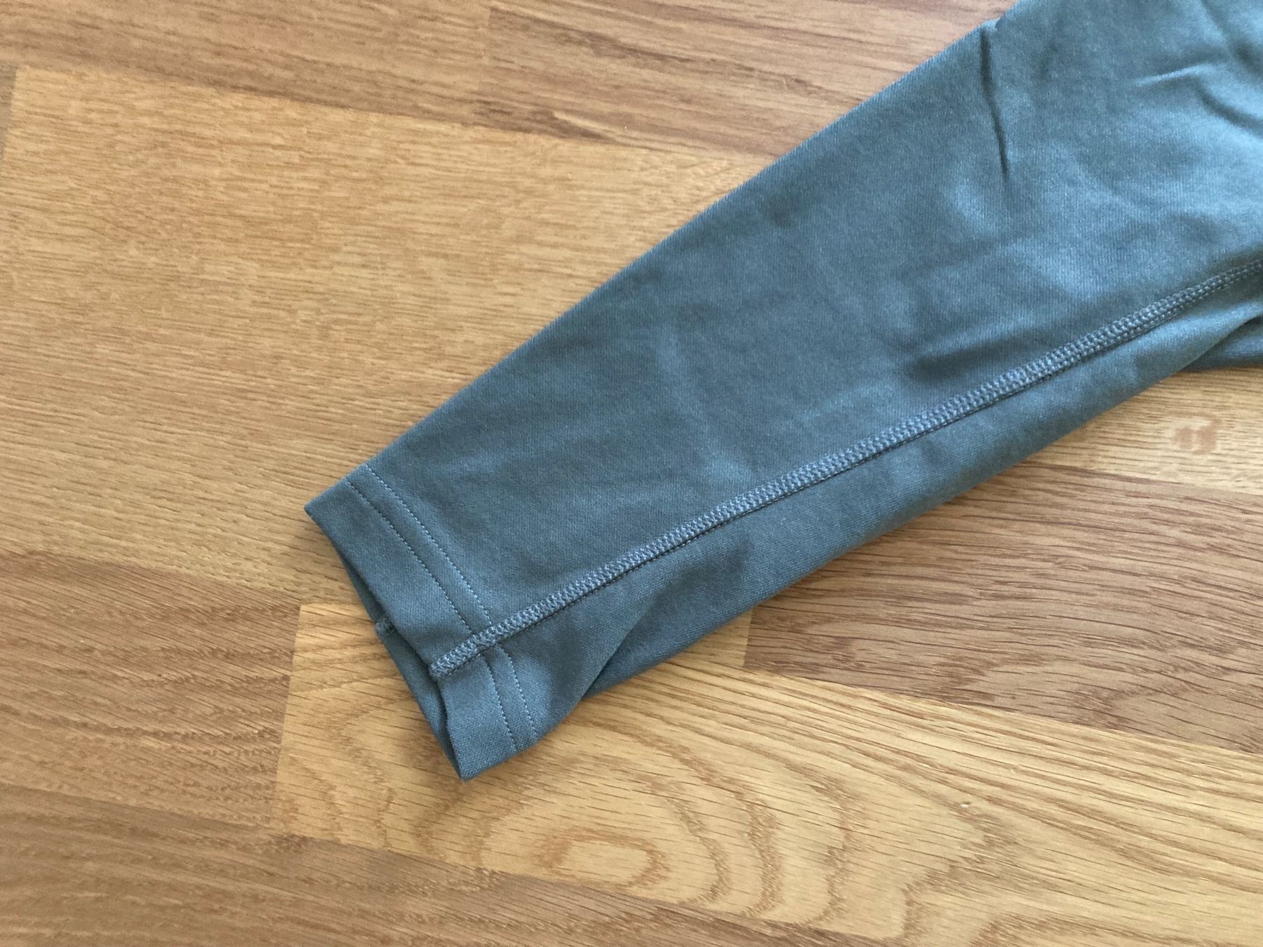 Maglioni & Felpe: Gnägi - Zip-Pullover - Original Schweizer Armee - Grösse M – Usato da Mettmenstetten venduto da rob_2cfb 4