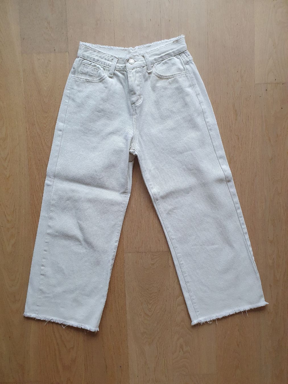 Jeans: Jeanshose – Nuovo (secondo la descrizione) da Zürich venduto da nadiialivia