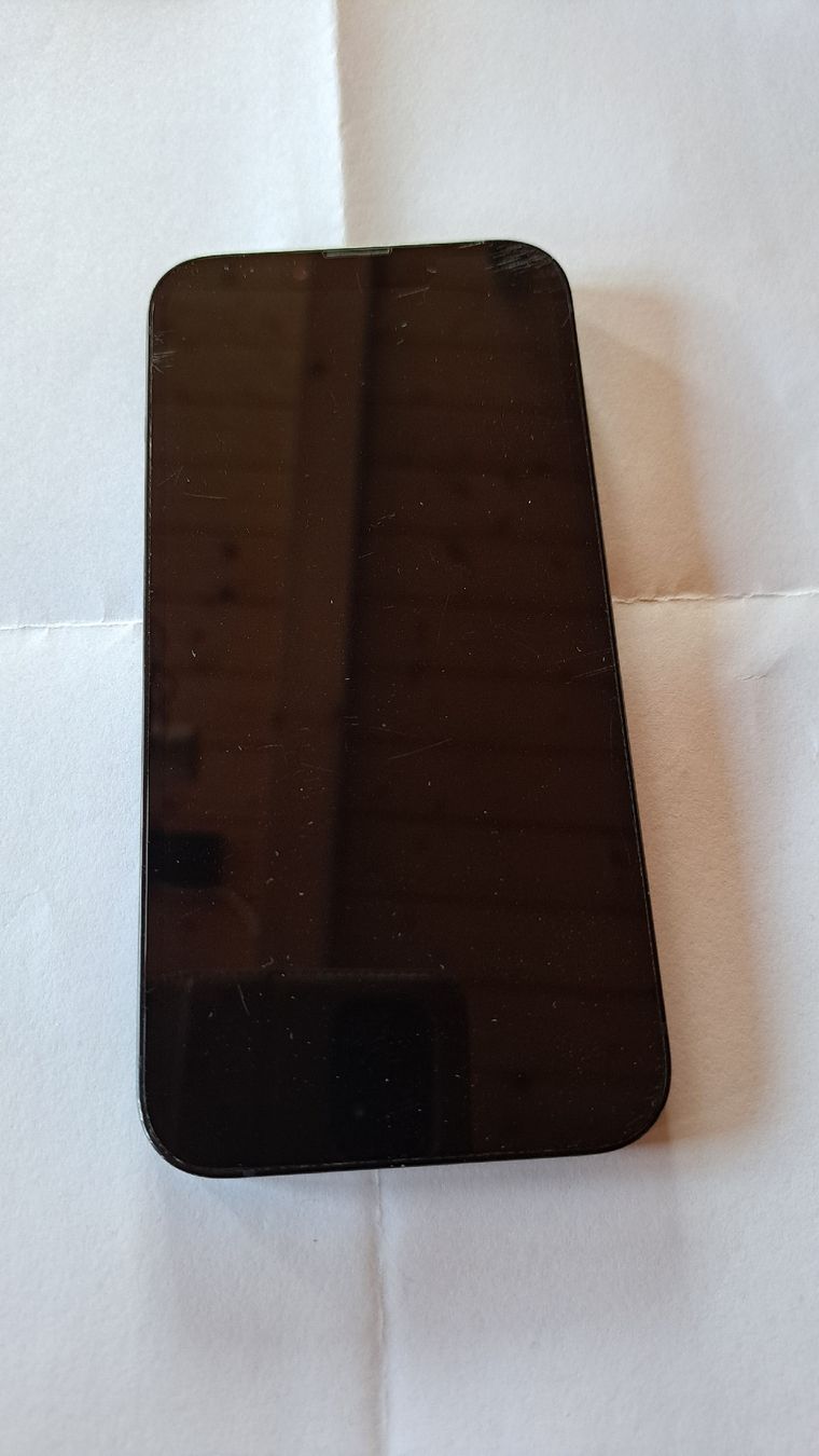 Apple Portables: iphone 13 128 GB Midnight – D'occasion à Wattenwil par Masimon 1