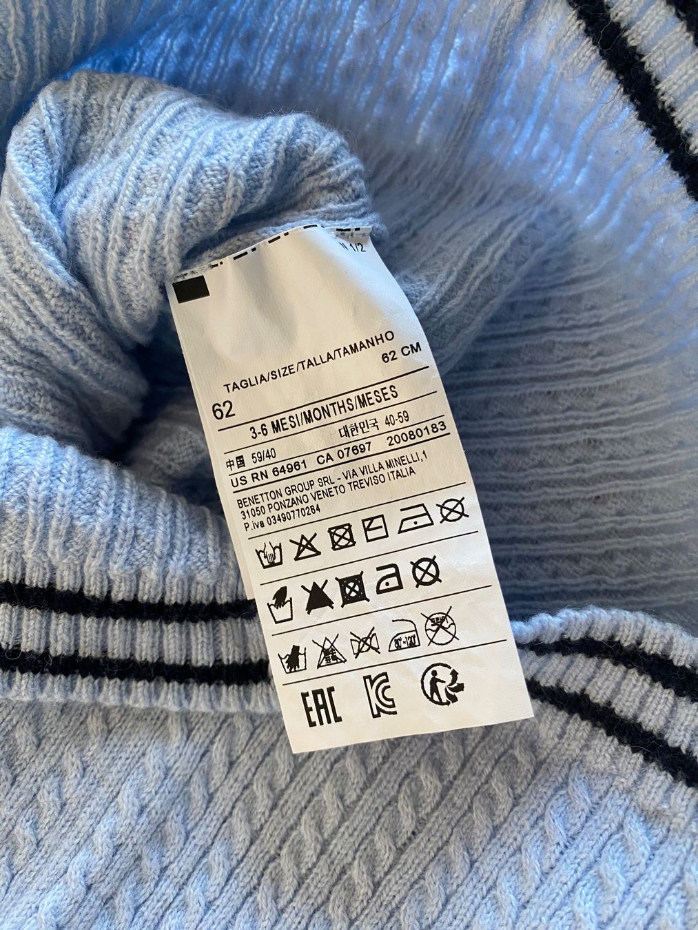 Benetton Giacche & Cappotti: Benetton Strickjäcklein 62 : hochwertig und elegant – Usato da Trachslau venduto da M_Schmid81 1