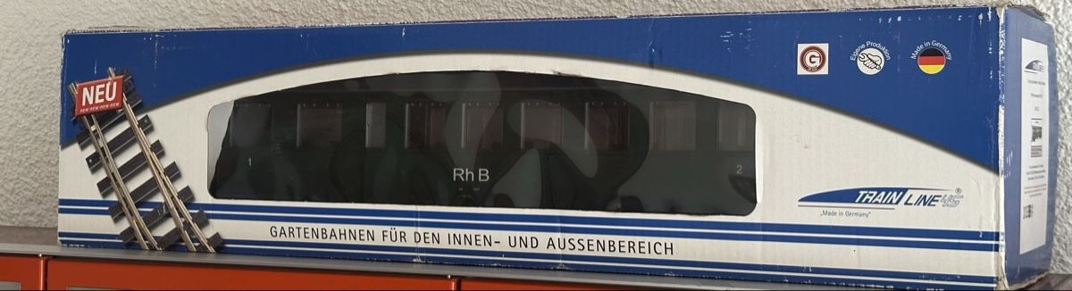Modellini di ferrovie: RhB Plattform Wagen  – Nuovo e nell'imballaggio originale da Ostermundigen venduto da Bahnfan 2