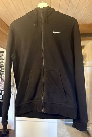 Nike Kapuzenjacke Grösse S