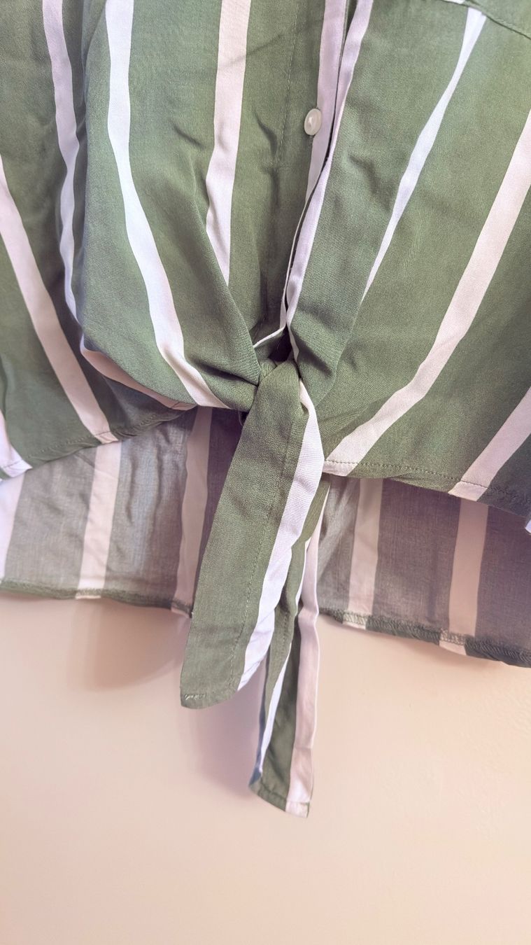 Tally Weijl Camicette: • Sommerbluse zum binden • – Usato da Basel venduto da mendoza13 2
