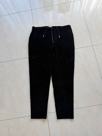 Herren Hose  von Ami  Paris in Grösse 44